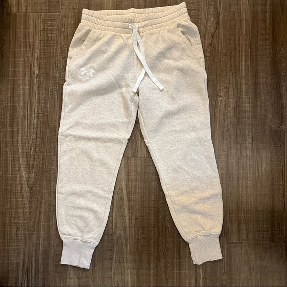 Under Armour Women’s Sweatpants - Picture 2 of 6